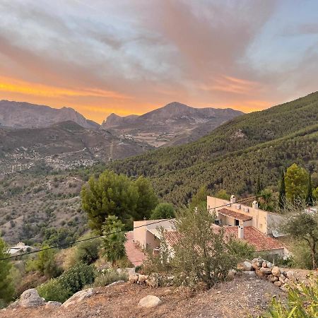 Boutique B&B El Refugio Alcaucín Eksteriør billede